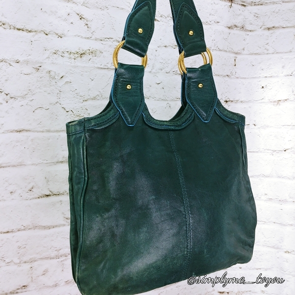 Marc Jacobs Distressed Green Leather Shoulder Bag - Picture 2 of 10